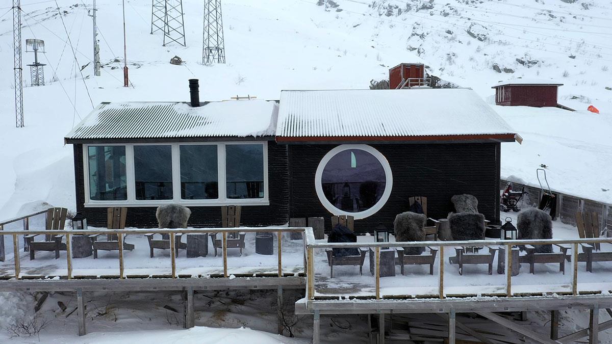 Eventyrlig oppussing hytte Glomfjord fra utsiden