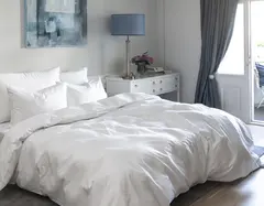 Bor&#229;s Cotton Cloud sengesett 140x220/50x70 Hvit / Optical white