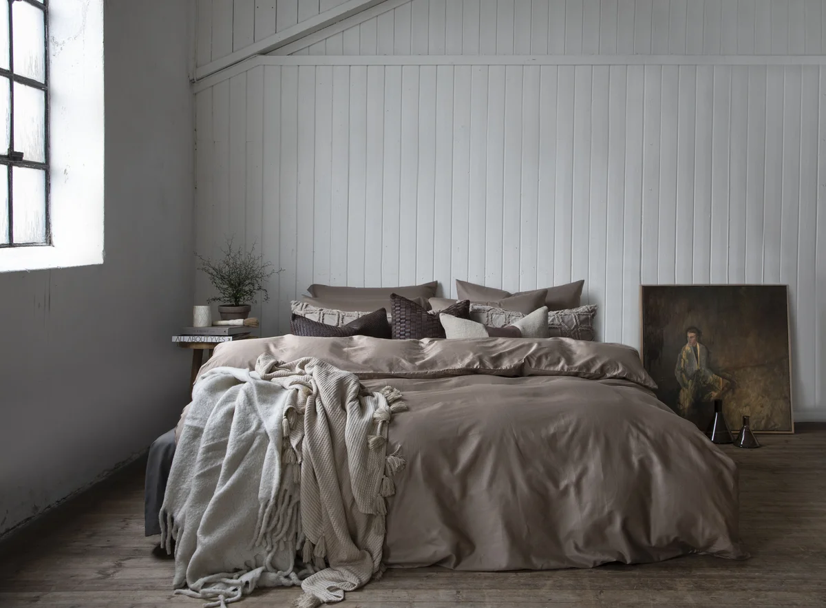 Borås Cotton Cloud sengesett 240x220/2*50x70 Sand - Norsk Dun