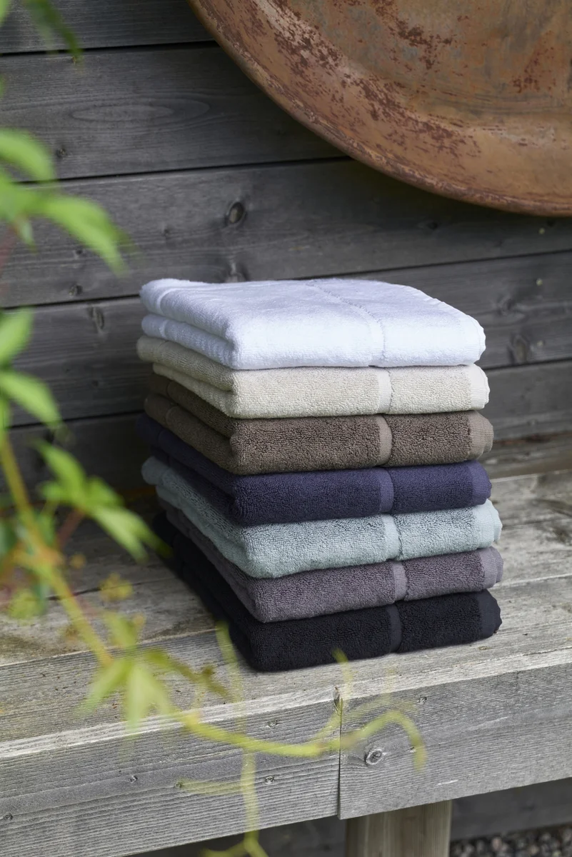 Halvor Bakke Clifton matte 60x90 Beige / Pure cashmere 