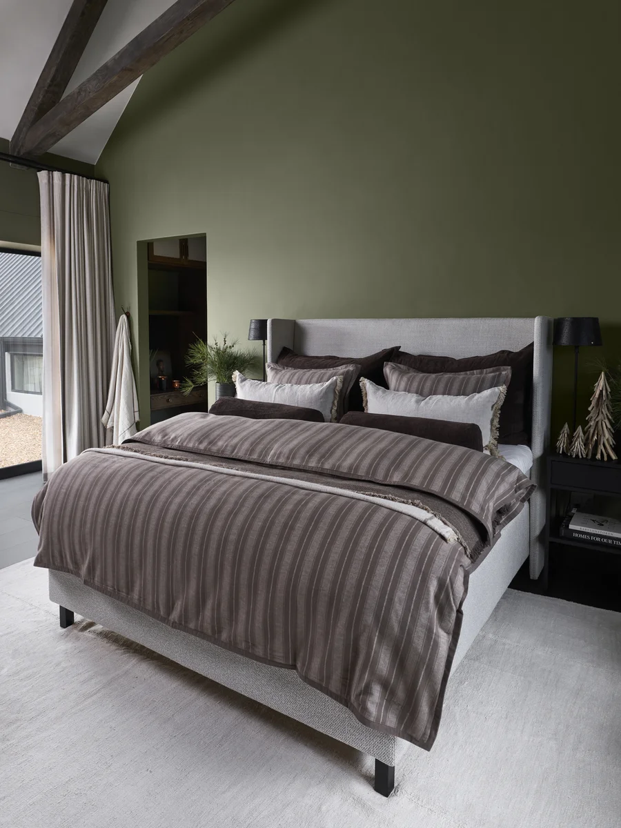 Halvor Bakke Charleston Hill sengesett 140x200/50x70 Brun / Muldvarp 