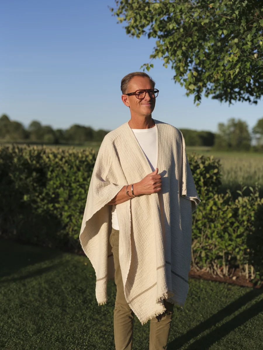 Halvor Bakke Chamonix poncho 130x180 Beige / Pure cashmere 