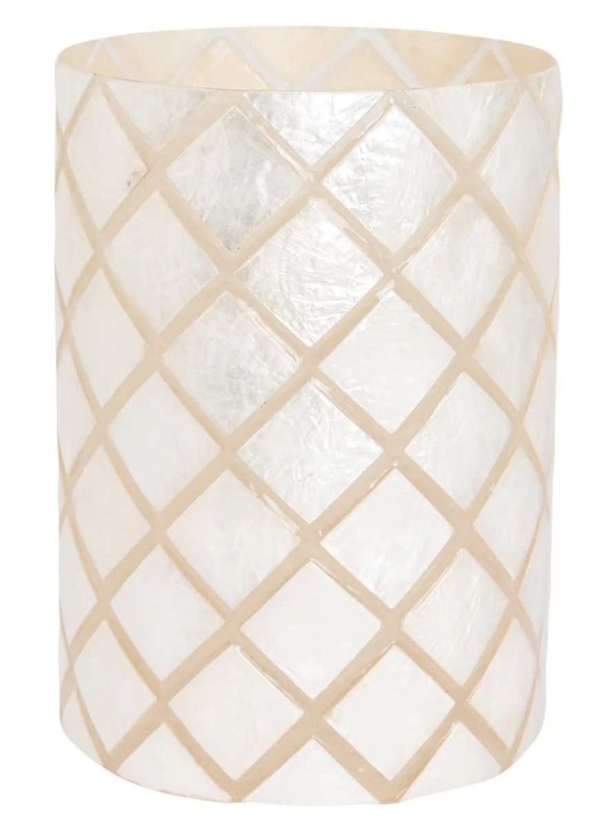 Halvor Bakke Varca rutet telysholder Ø15 H20 Hvit/Creme Capiz 