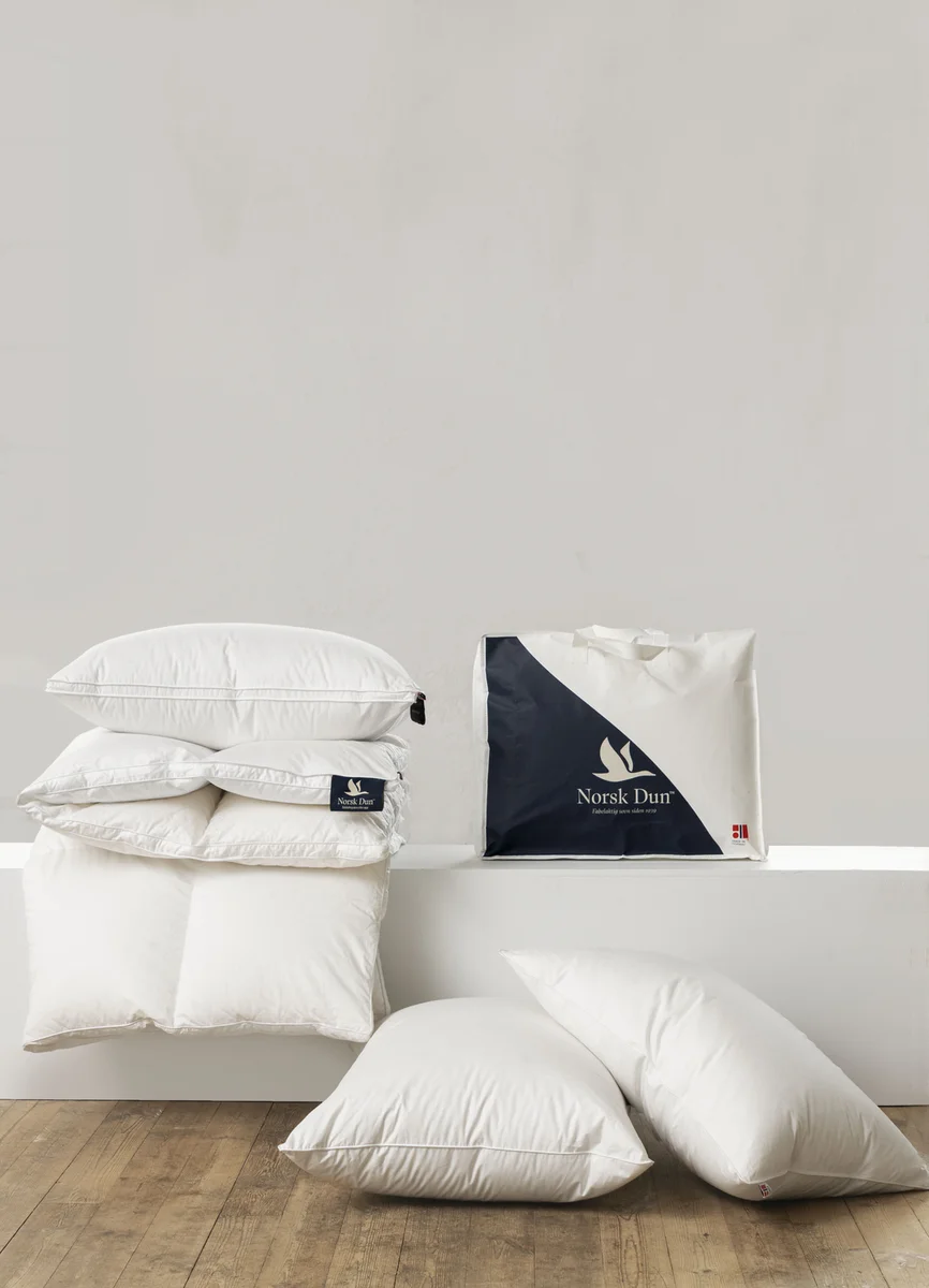 Norsk Dun 90 % gåsedundyne Medium 240x220 672g 