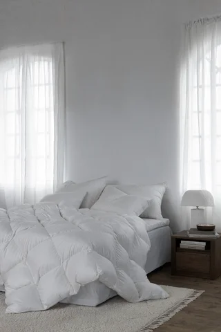 Norsk Dun 50 % andedunpute Høy 50x70 1000g 3-kammer