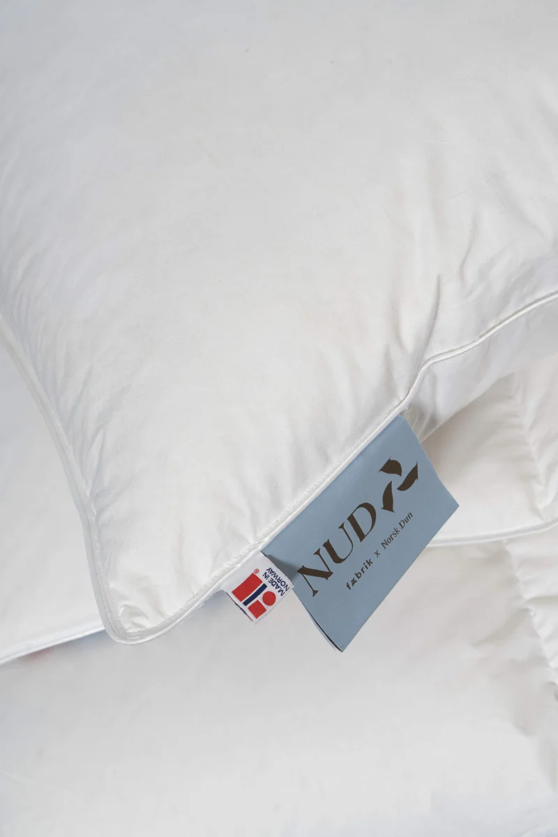 NUD dundyne 140x200 medium 560g 100% resirkulert. 60% dun og 40% fjær 