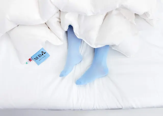 NUD dundyne 140x200 varm 728g 100% resirkulert. 80% dun og 20% fjær 