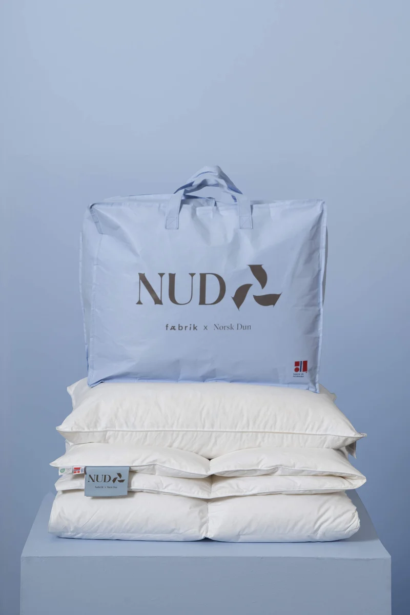NUD dundyne 140x200 varm 728g 100% resirkulert. 80% dun og 20% fjær 