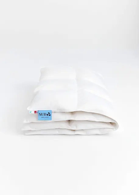 NUD dundyne 140x200 varm 728g 100% resirkulert. 80% dun og 20% fjær 