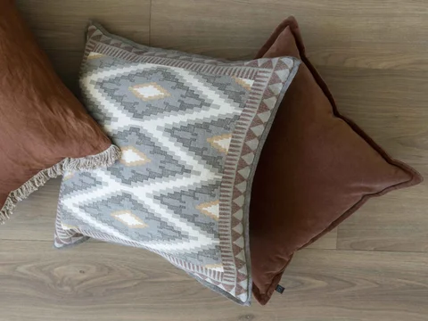 Rebell Leone putetrekk 50x50 Beige